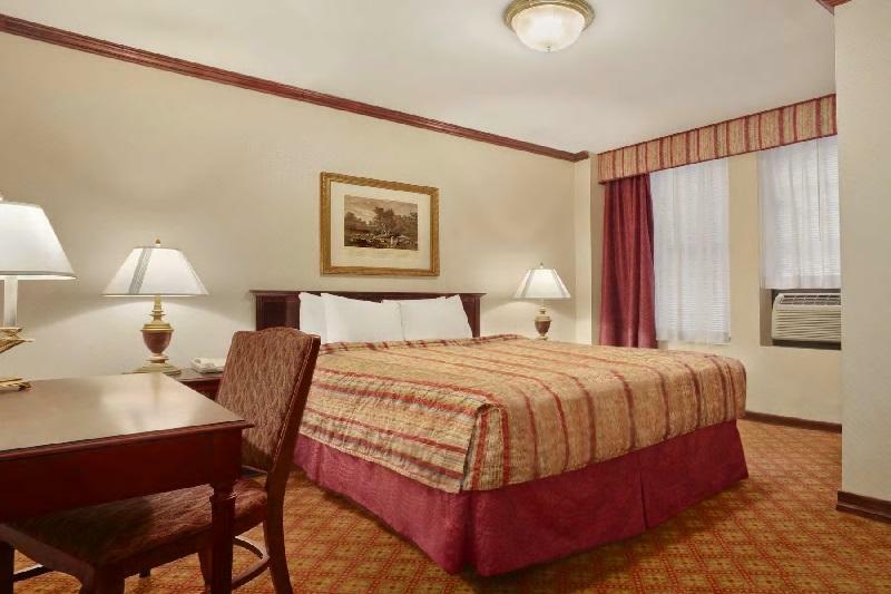Days Hotel By Wyndham Норт Берген Екстериор снимка